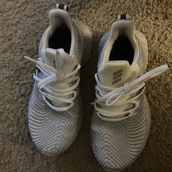 Alphabounce Instinct Cloud White size women’s 6.5 - Picture 5 of 9